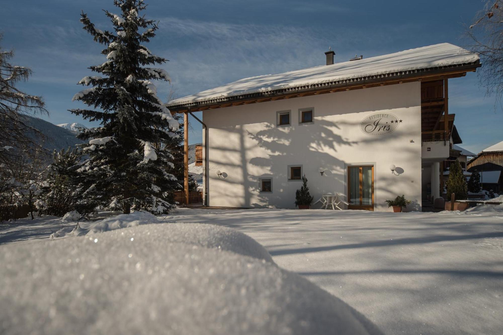 Residence Iris Olang Exterior photo